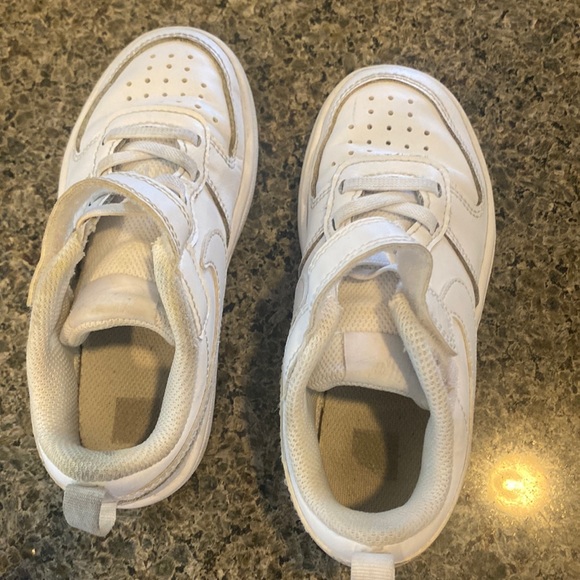 Nike kids sneakers - Picture 1 of 6